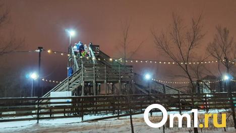 В Омске из-за погоды закрыли комплекс «Горки-парк»