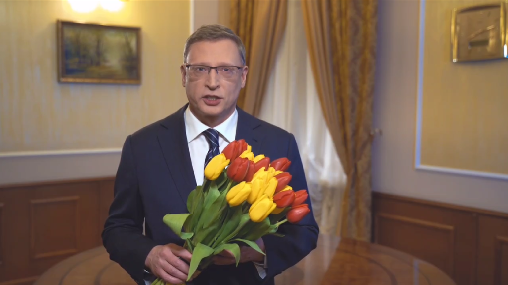 Глава региона Александр Бурков в стихах поздравил омичек с 8 марта