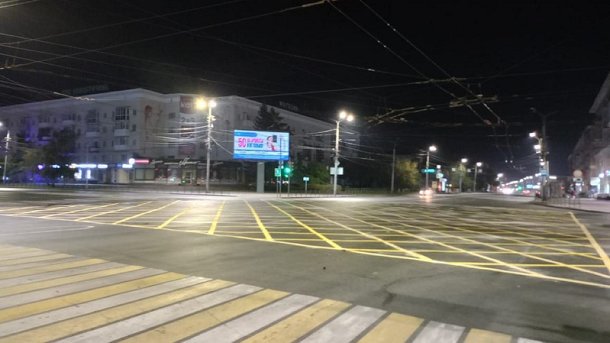 Шелест рассказал, зачем в Омске нанесли вафельные разметки