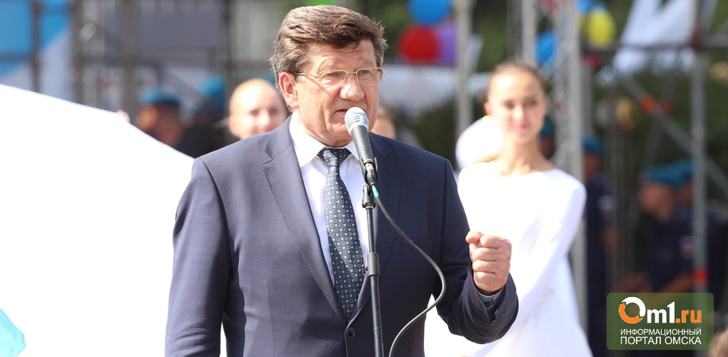Омские депутаты приняли заявление об отставке Двораковского