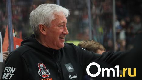 Главный тренер омского «Авангарда» Михаил Кравец отмечает юбилей
