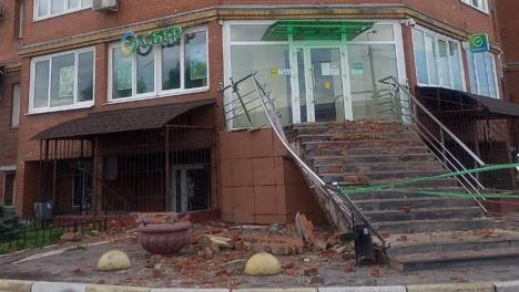 Нашли нарушения: следователи возбудили уголовное дело из-за обрушения балкона на омичку