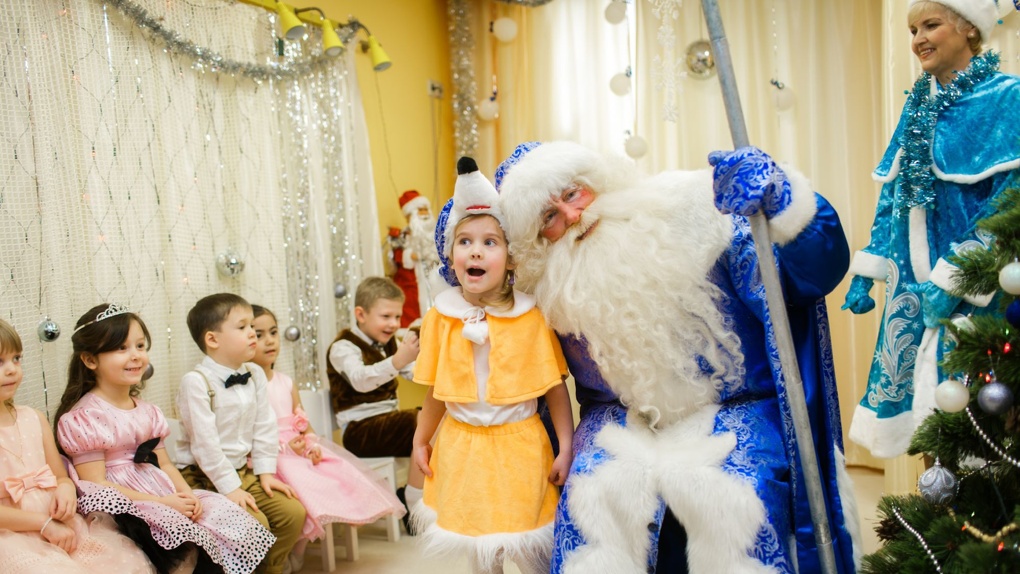 Проходят Новогодние Утренники Проходят Новогодние Утренники