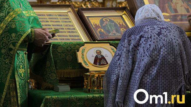 Сотни верующих омичей поклонились мощам преподобного Сергия Радонежского. ФОТО
