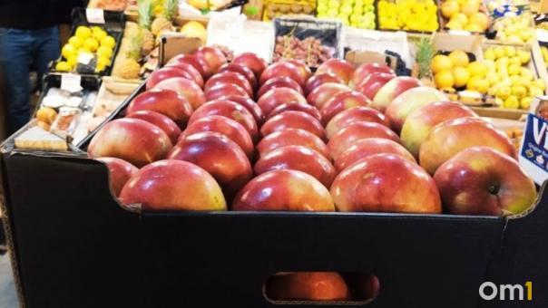 Омичи смогут покупать овощи и фрукты из Таджикистана уже в этом году