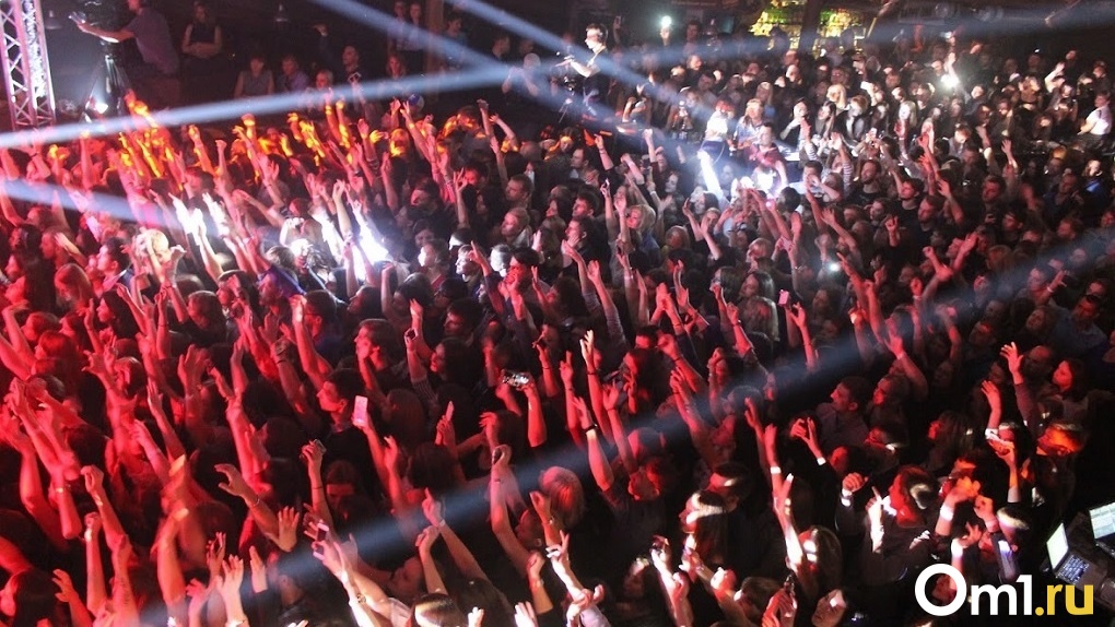 «Нервы сдают»: фанаты массово отказываются от концертов запрещённых артистов из-за критики спецоперации