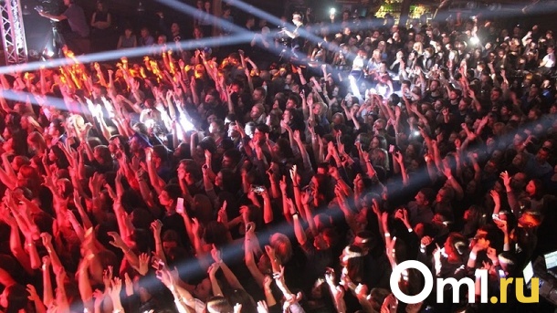 «Нервы сдают»: фанаты массово отказываются от концертов запрещённых артистов из-за критики спецоперации