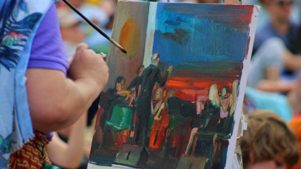 Новосибирцы смогут нарисовать марки для всей России — конкурс «Моя Россия!»