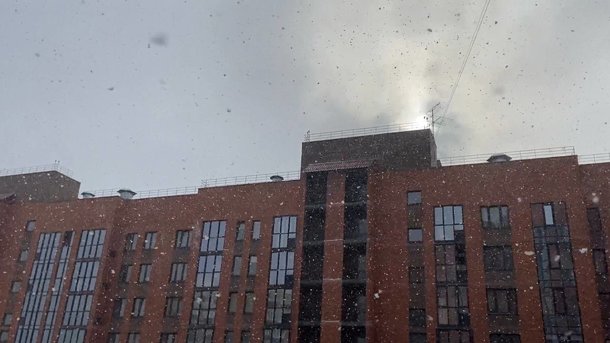 Когда наступит весна? В Новосибирске снова пошёл снег 17 апреля. ВИДЕО