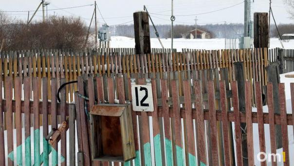 В Омске жилой дом признали непригодным для жилья