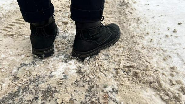Власти Новосибирска объяснили, кто виноват в создании грязи возле «Сибирь-Арены»