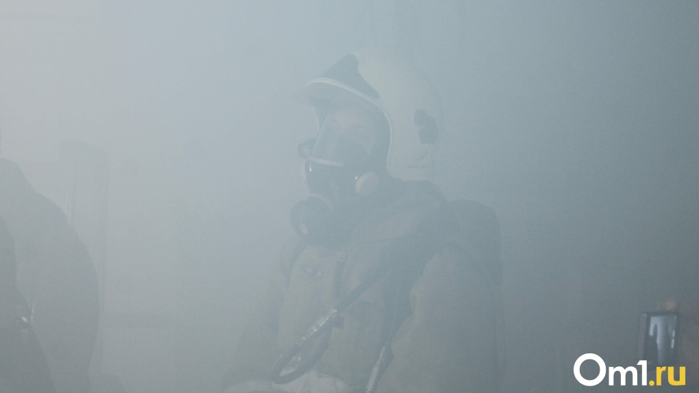 Эвакуируют более 100 людей. На шахте в Кузбассе произошёл пожар
