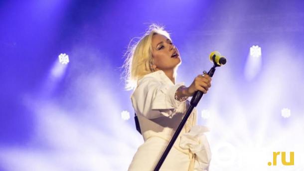 Стало известно, когда начнётся бесплатный концерт Клавы Коки в Омске