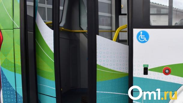 В Черлаке отменили автобус из-за проблем с перевозчиком