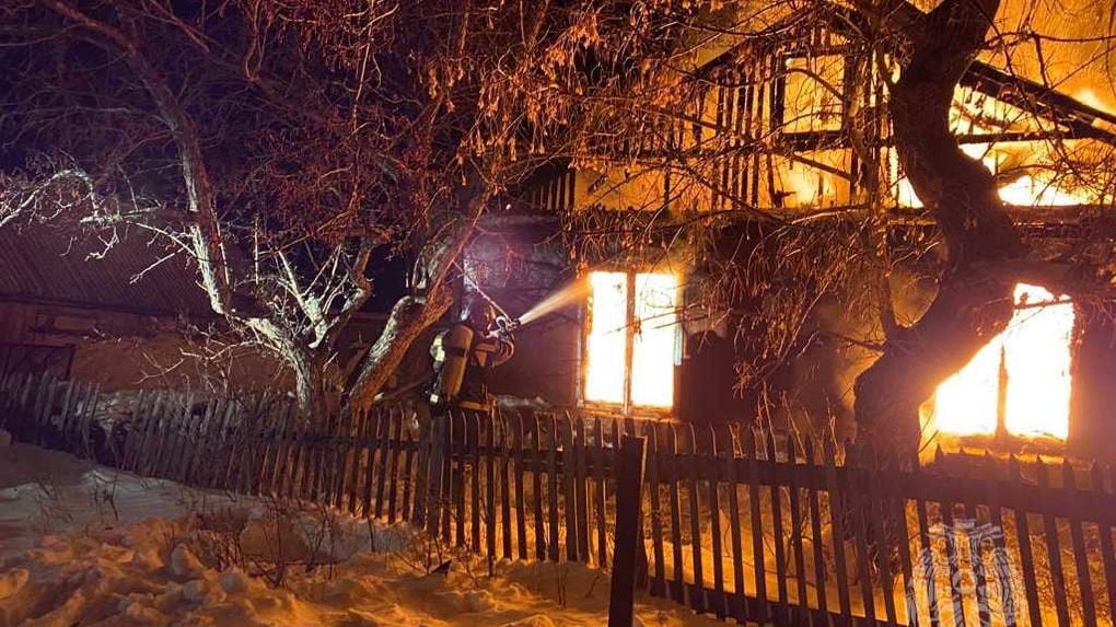 Выводы из трагедии: в Омской области примут экстренные меры после гибели в пожаре многодетной семьи