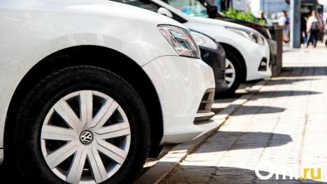 С 31 июля в Новосибирске ограничат парковку: список улиц