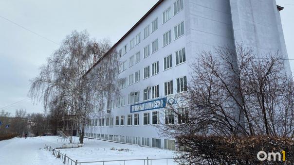 Доценту ОмГУ недоплачивают зарплату уже более полугода