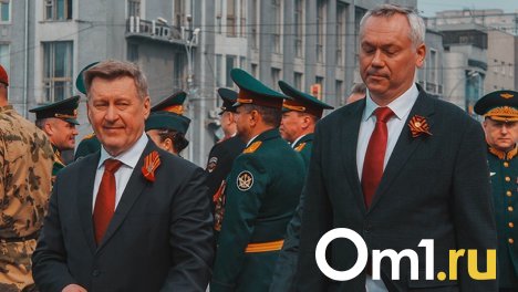 Мэр Новосибирска Анатолий Локоть потребовал извинений от компаний за портрет бойца СВО на куче мусора