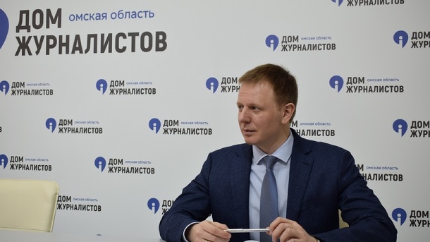 Омский регоператор сообщил об огромных долгах перед транспортировщиками