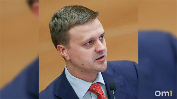 Депутат Госдумы рассказал омским студентам о своей зарплате
