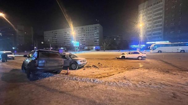 В Новосибирске в тройном ДТП пострадали три человека