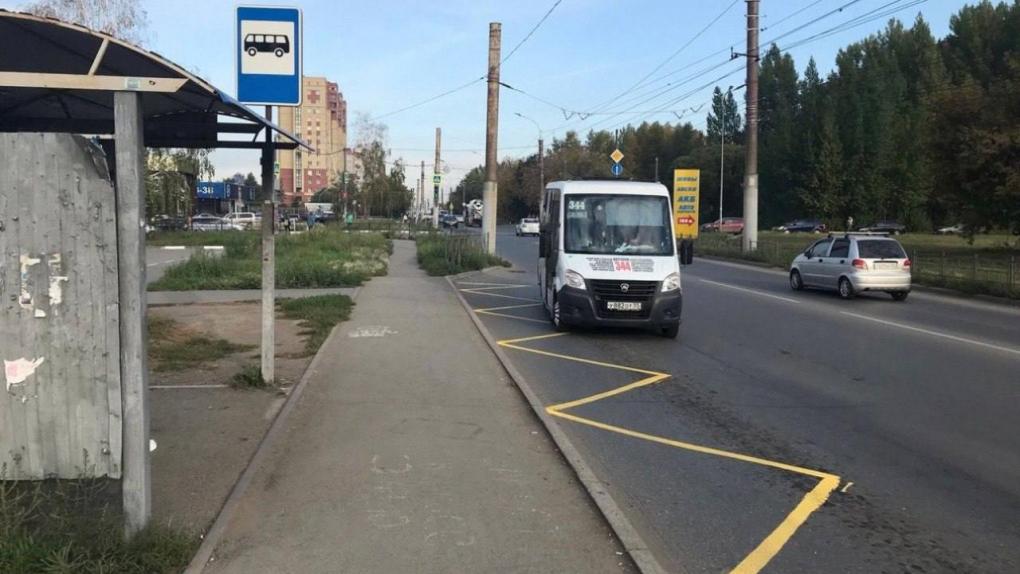 В Омске водителю автобуса грозит срок за гибель выпавшей пассажирки