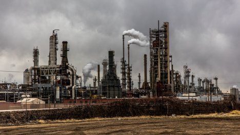 В Новосибирской области приостановили добычу сырой нефти на месторождении в Северном районе