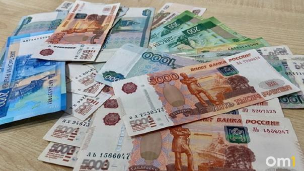 В Омске инженер получил взятку более 1 миллиона рублей