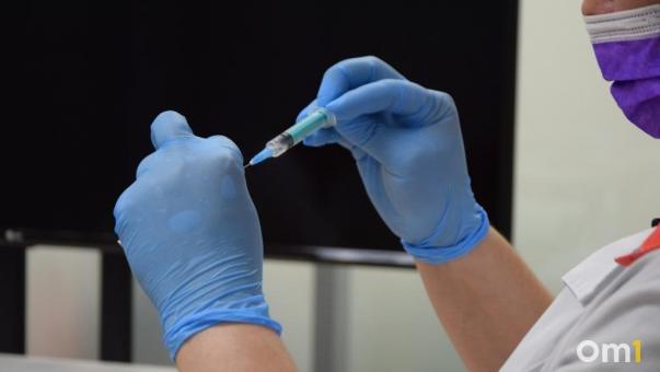 Стало известно, сколько зарабатывают омские медицинские представители
