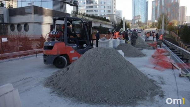В Новосибирске подрядчик не сдал ремонт моста в указанный мэрией срок