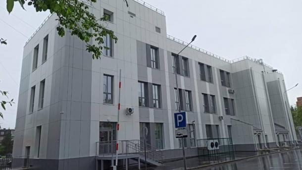 В омских Нефтяниках ввели в эксплуатацию обновлённое здание медицинского центра