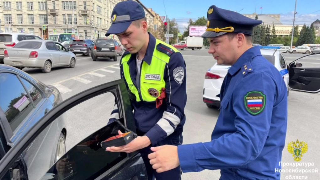 В ходе рейда 86 водителей оштрафовали в центре Новосибирска за нарушения