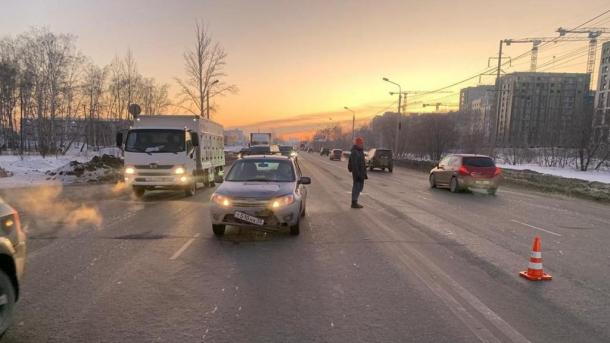 Пожилой омич на машине сбил пенсионерку, переходившую дорогу не по правилам