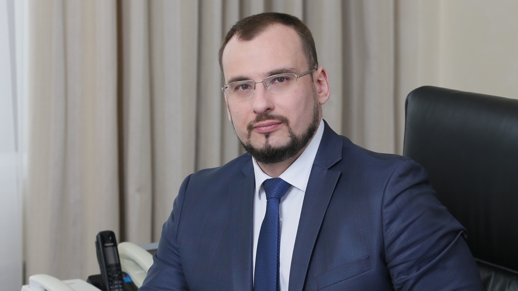 В Новосибирске по делу о мошенничестве задержали депутата Ивана Сидоренко
