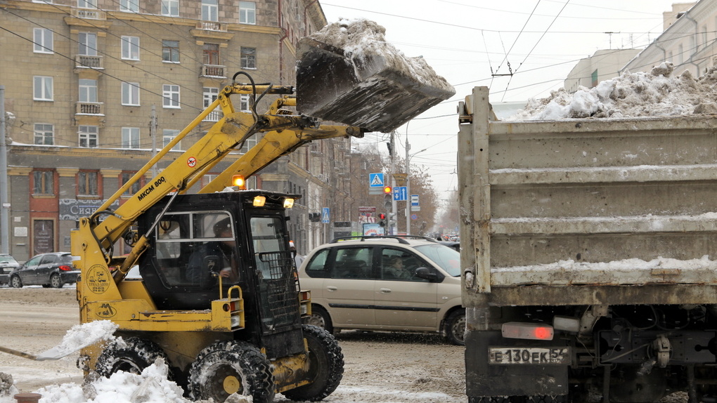 Мэр Новосибирска Анатолий Локоть проконтролирует уборку улиц