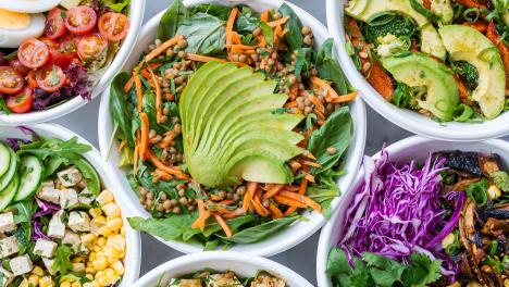 Сложная математика: как рассчитать количество еды на новогодний стол?