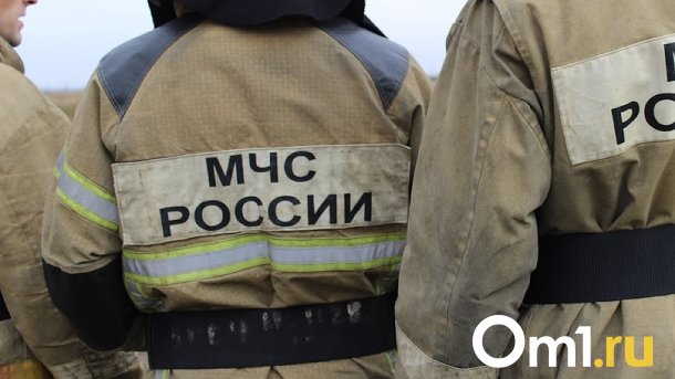 В Омске загорелись склады на 60 квадратных метров