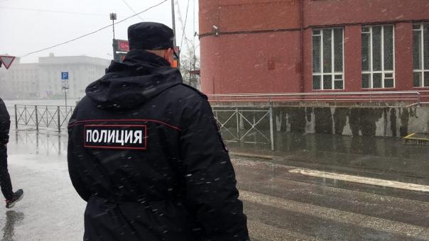 Условным сроком отделался экс-полицейский за пытки электрошокером в Новосибирской области