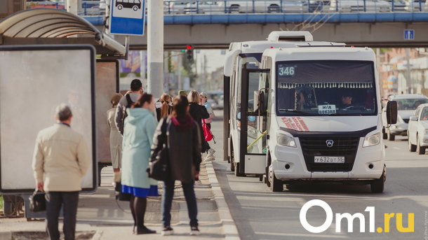 Мэрия планирует за 10 дней застеклить все омские остановки