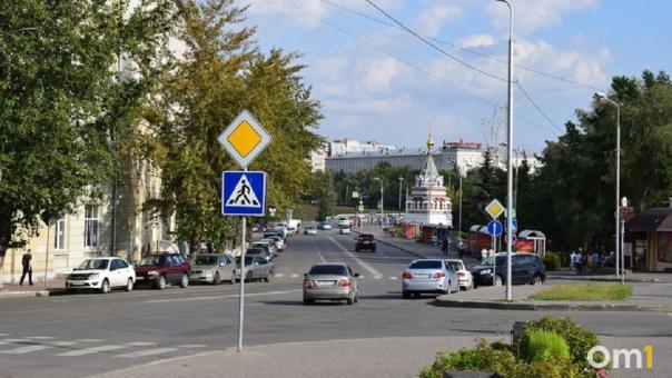На развитие транспортной системы Омской области выделили ещё 300 млн рублей