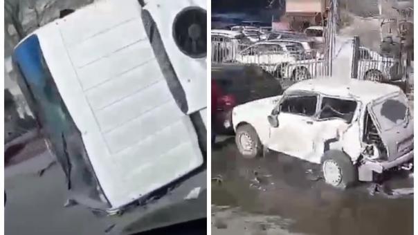 Кабина всмятку: грузовик перевернулся на дороге в Новосибирске. ВИДЕО