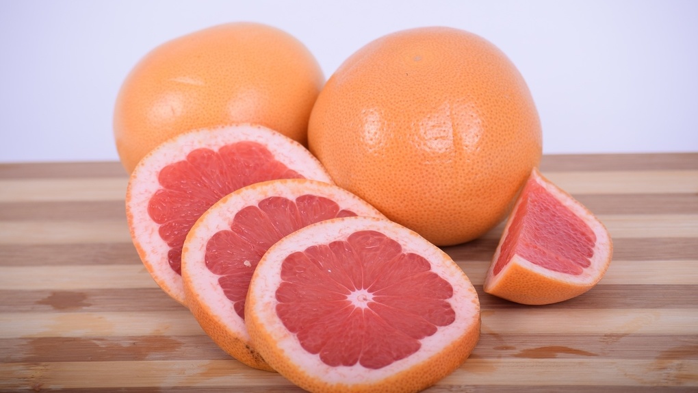 Смертельный фрукт: почему новосибирцы могут умереть от грейпфрута