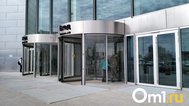 Таможенники в новосибирском аэропорту Толмачево выявили 165 правонарушений за первую половину 2023 года