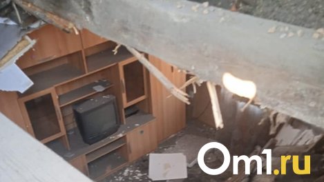 В мэрии заявили, что в омской квартире с рухнувшим потолком никто не живёт