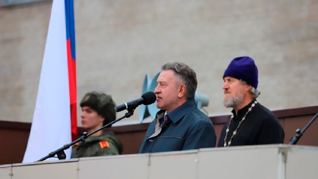 В Новосибирске провели митинг для мобилизованных перед отправкой в зону СВО