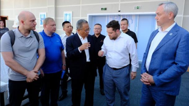 Делегация Новосибирской области договорилась о сотрудничестве с портом Циндао