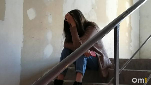 Знал о диагнозе, но молчал: новосибирец заразил ВИЧ невесту и двух любовниц
