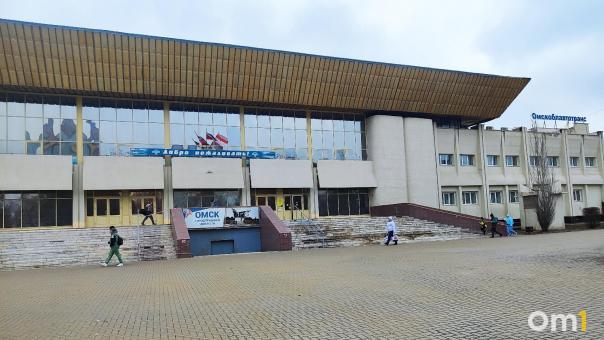 В районы Омской области запускают новые автобусные рейсы