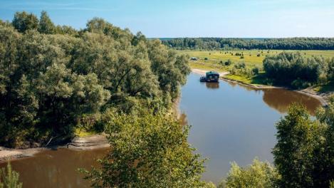 Меньше россиян, больше иностранцев: T2 выяснила, кто приезжает в Окунево