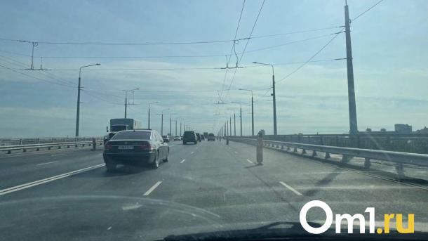 На Ленинградском мосту в Омске открыли четыре полосы для проезда